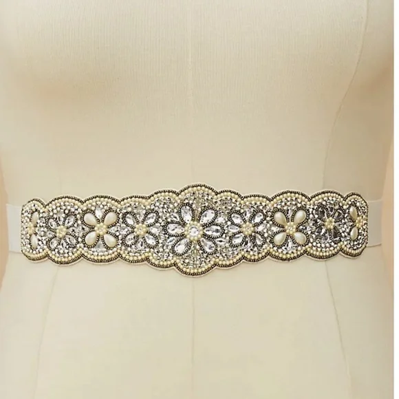 Torrid rhinestone pearl beaded bridal belt nwt - Picture 2 of 4